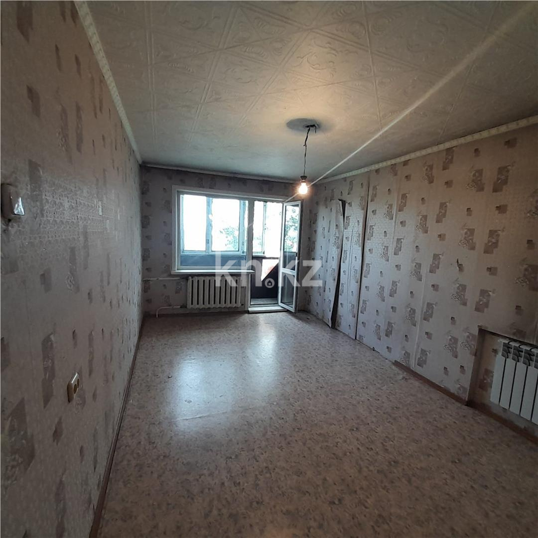 Продажа 3-комнатной квартиры, 61 м², ул. Керамическая, дом  80 - Продажа квартир в Караганде фото 1 из 15