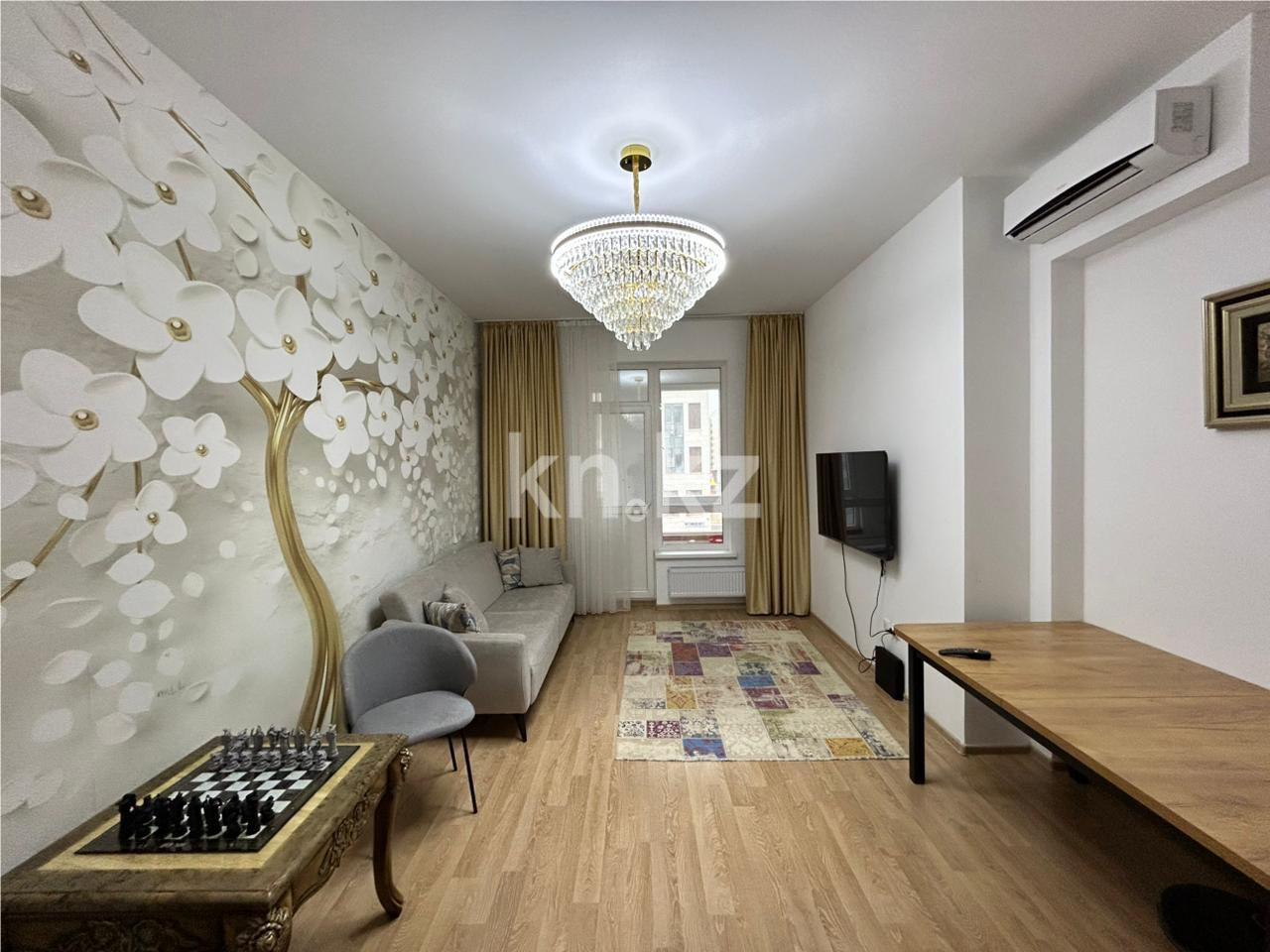 Продажа 4-комнатной квартиры, 110 м², пр. Кабанбай батыра, дом  60а/2 - Продажа  четырехкомнатных квартир в Астане фото 1 из 25