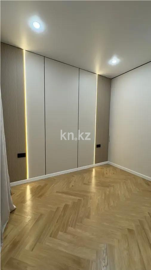 Продажа 2-комнатной квартиры, 56 м², мкр-н Нуркент, дом  6/2 в Алматы - фото 2