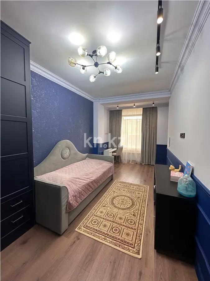 Продажа 4-комнатной квартиры, 135 м², пр. Мангилик Ел, дом  42 в Астане - фото 3