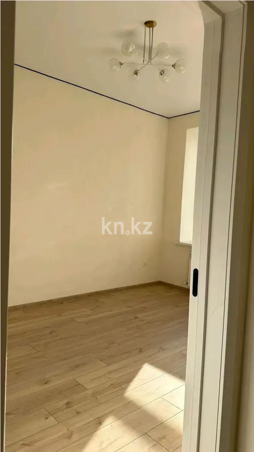 Продажа 1-комнатной квартиры, 38 м², пр. Кабанбай батыра, дом  57/2 - Продажа квартир в Астане без посредников фото 1 из 3