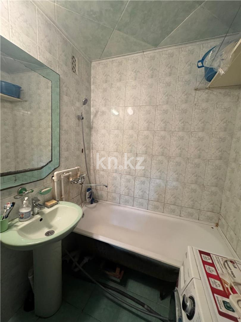 Продажа 3-комнатной квартиры, 68 м² - Продажа квартир в панельном доме в Темиртау - страница 11 фото 5 из 8