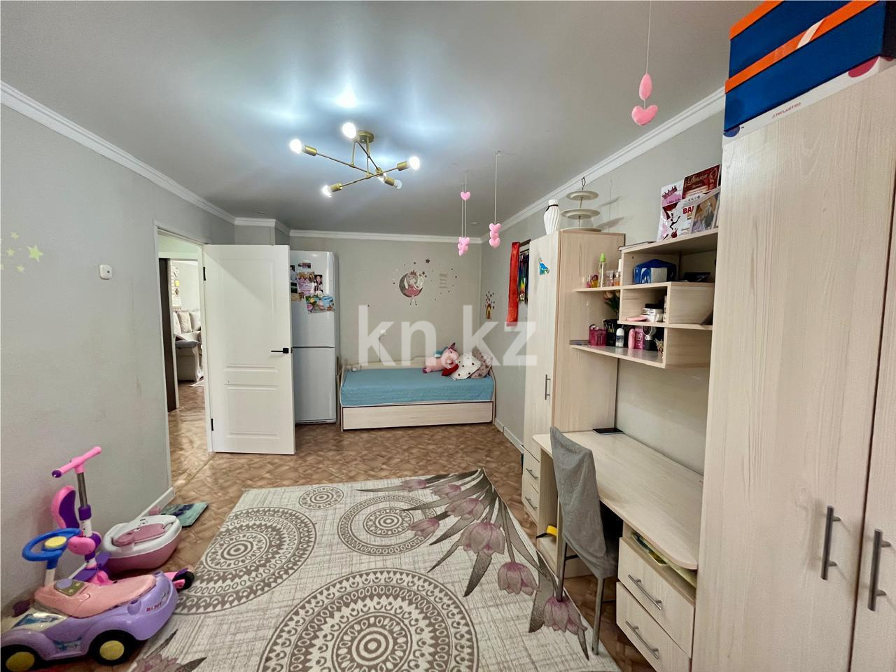 Продажа 3-комнатной квартиры, 63 м² - Продажа трехкомнатных квартир в Караганде фото 3 из 11