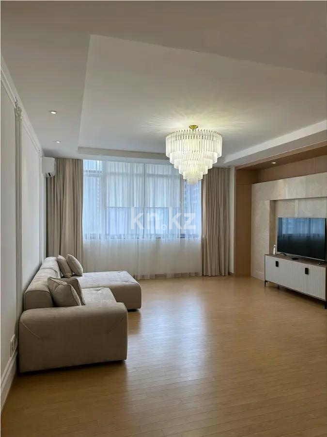 Продажа 3-комнатной квартиры, 100 м², пр. Кошкарбаева, дом  8 - Продажа квартир в новостройках Астаны без посредников фото 1 из 4