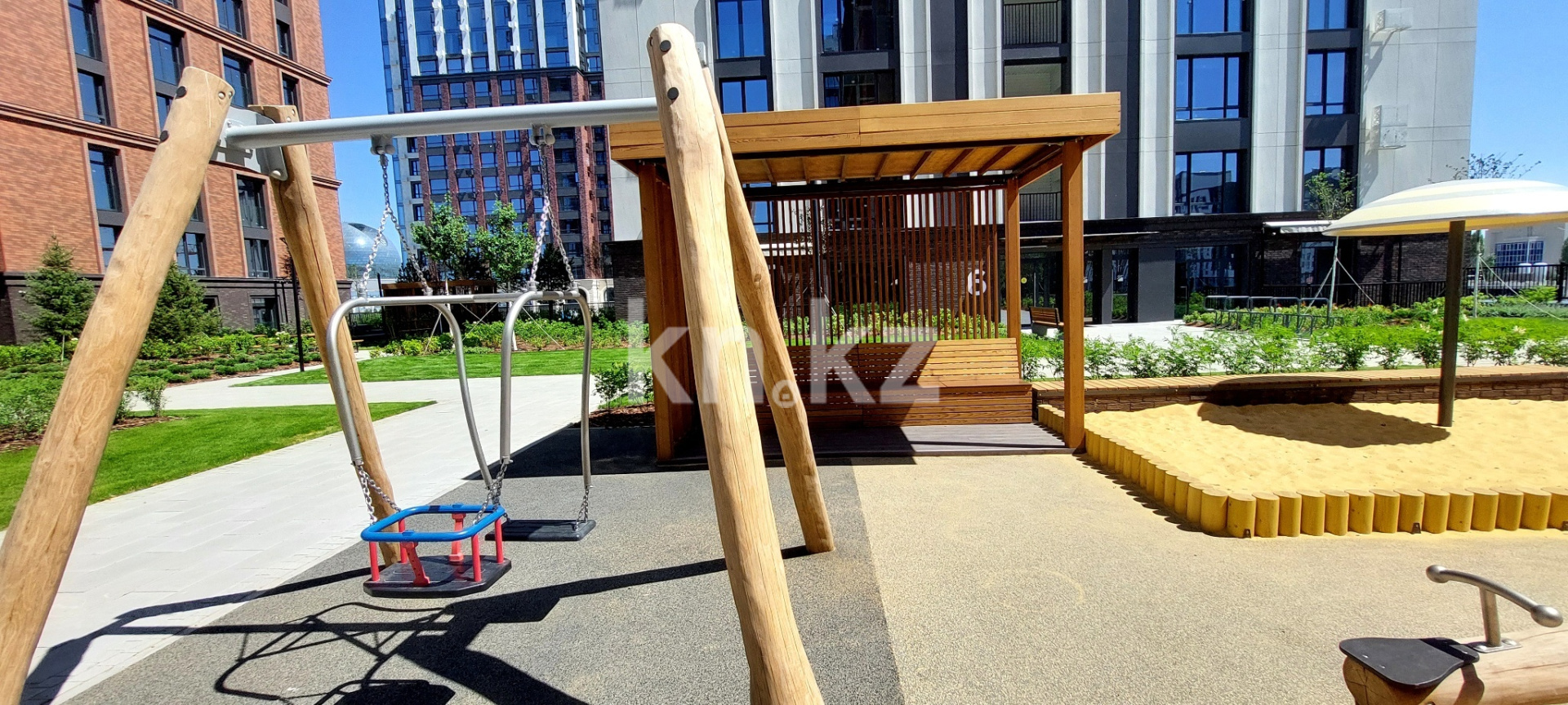Продажа 4-комнатной квартиры, 122.7 м² в Астане - фото 5