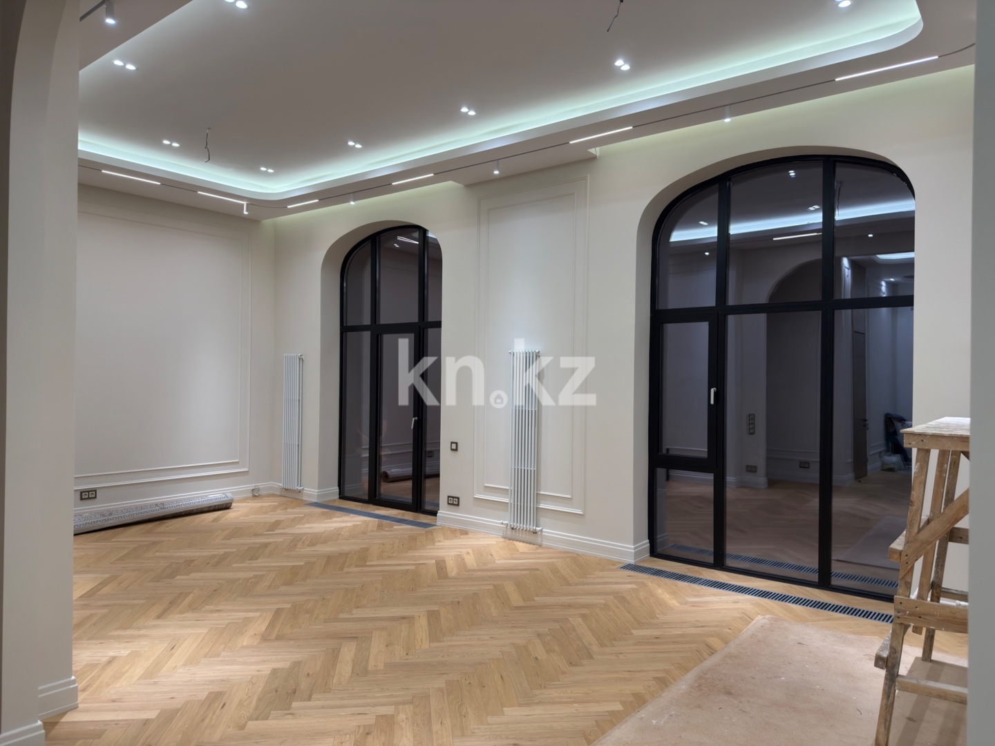 Продажа 5-комнатной квартиры, 237 м² в Алматы - фото 2