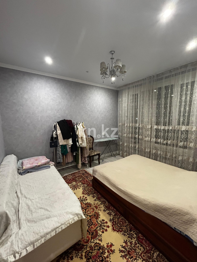 Продажа 3-комнатной квартиры, 83 м², ул. Муканова, дом  61/2 в Караганде - фото 7