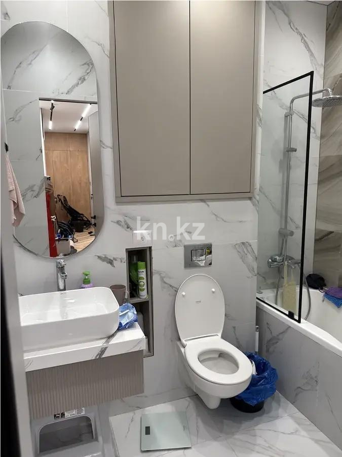 Продажа 3-комнатной квартиры, 84 м², ул. Дюсембекова, дом  83/2 в Караганде - фото 4