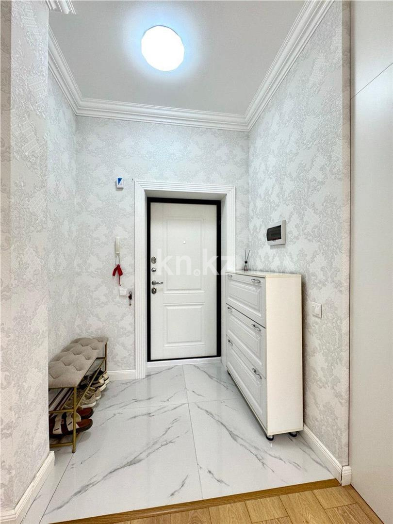 Продажа 3-комнатной квартиры, 98 м², ул. Байтурсынова в Астане - фото 18