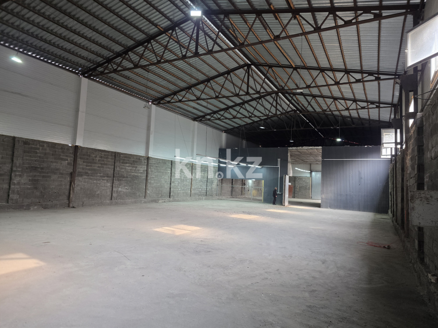 Аренда , 800 м², Улица Есим хана, дом  14/1 - Аренда баз, складов и промышленной недвижимости в Алматы фото 5 из 16