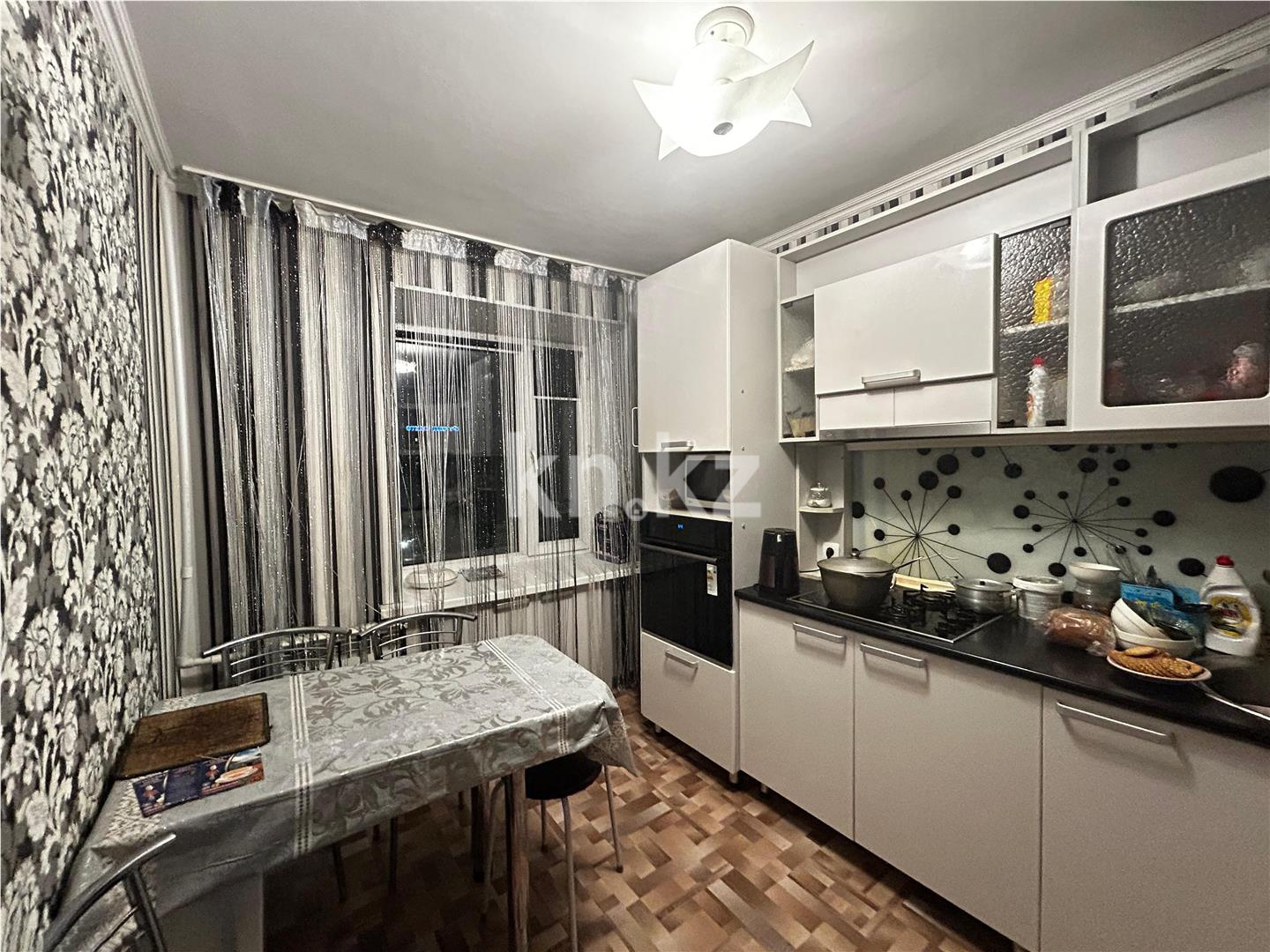 Продажа 3-комнатной квартиры, 63 м² в Караганде