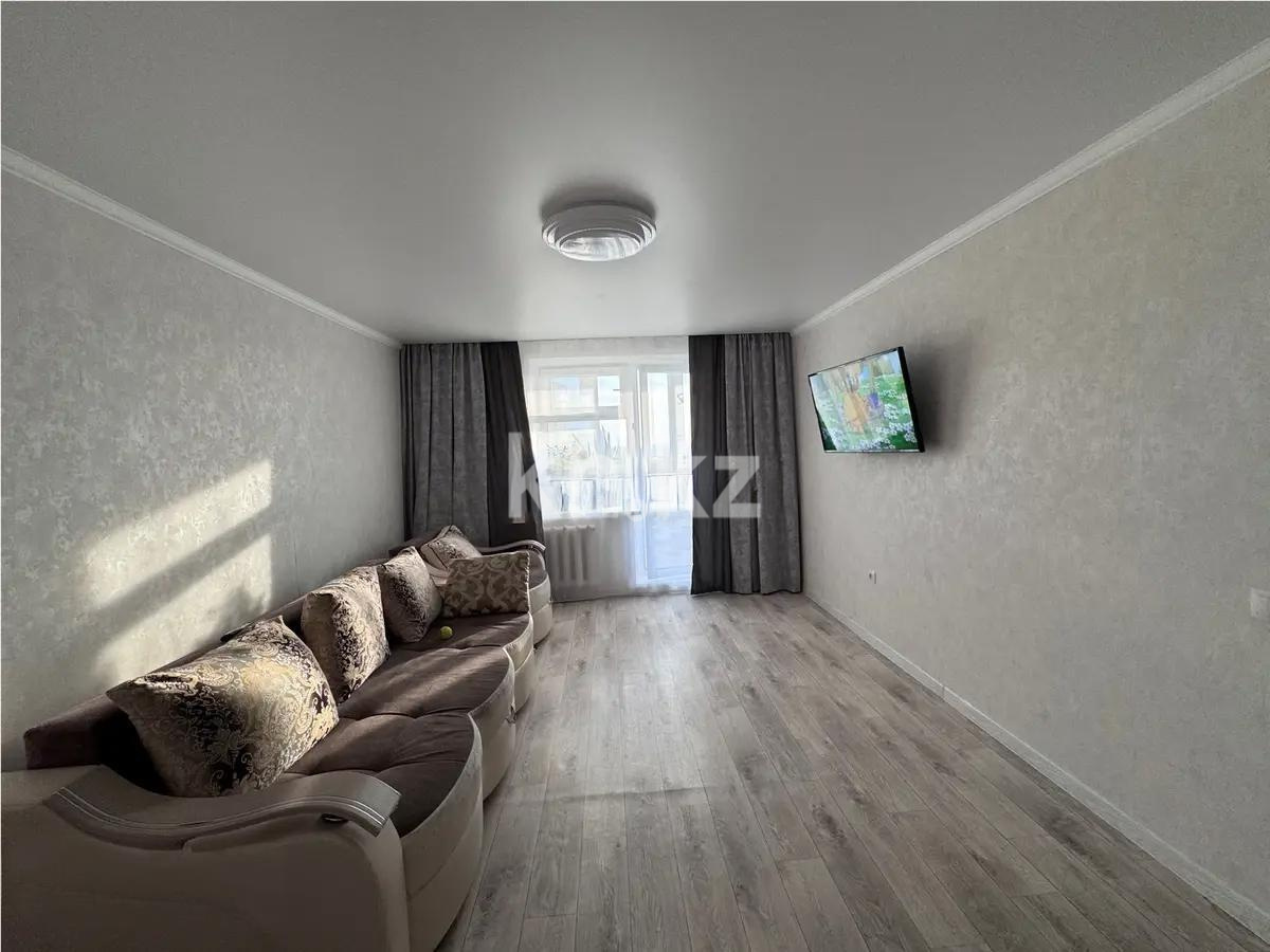 Продажа 3-комнатной квартиры, 69 м², мкр-н Мамраева (Восток-5), дом  5 - Продажа  однокомнатных, двухкомнатных, трехкомнатных квартир в Караганде фото 1 из 8