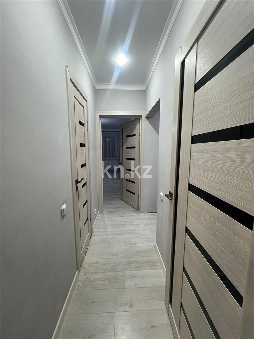 Продажа 2-комнатной квартиры, 52 м², мкрн-н Шапагат, дом  10 - Продажа квартир в Караганде фото 9 из 15