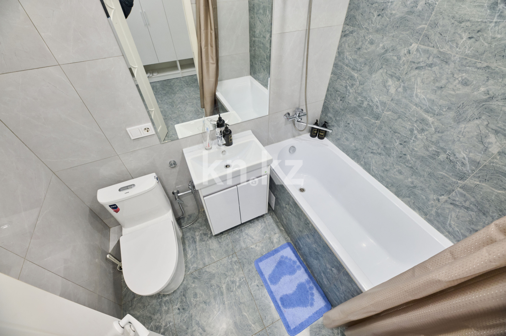 Аренда 1-комнатной квартиры посуточно, 50 м² - Аренда однокомнатных квартир посуточно в Алматы фото 17 из 19