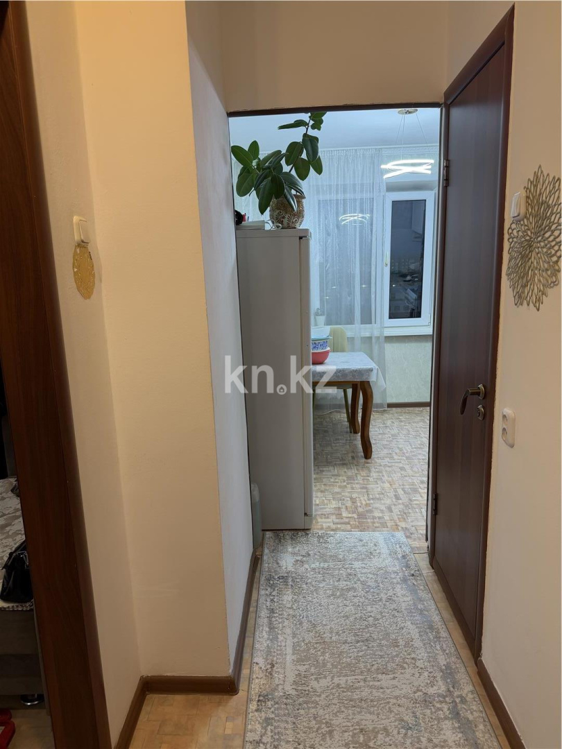 Продажа 1-комнатной квартиры, 38 м² - Продажа однокомнатных квартир на Юго-Востоке Караганды фото 7 из 8