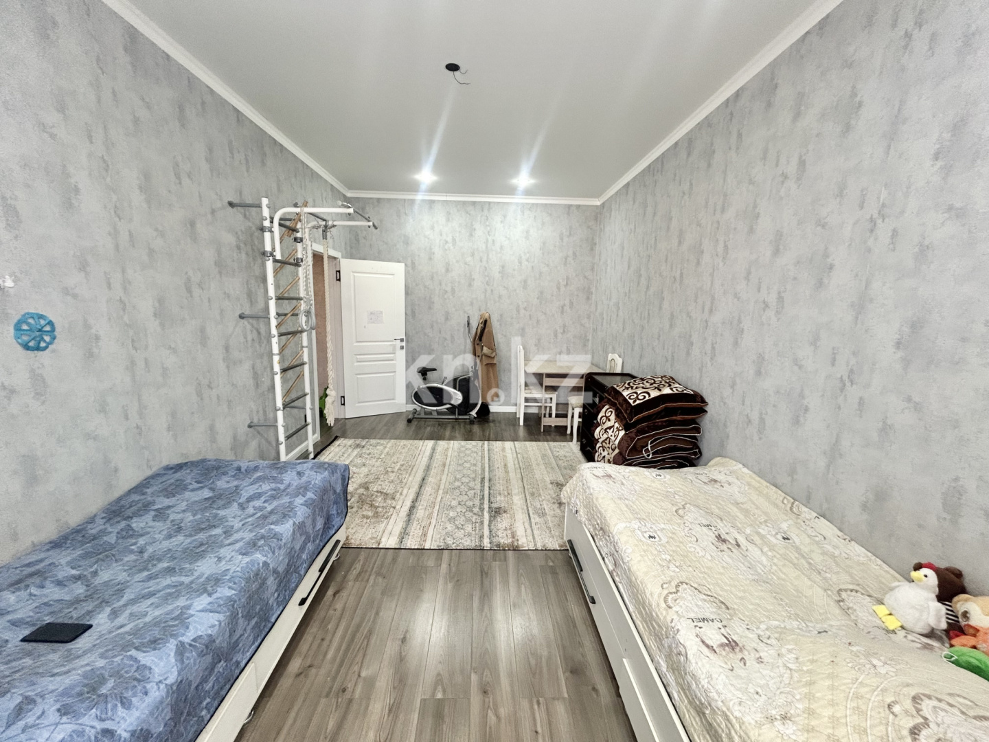 Продажа 3-комнатной квартиры, 84 м², ул. Кулкыбаева в Караганде - фото 2