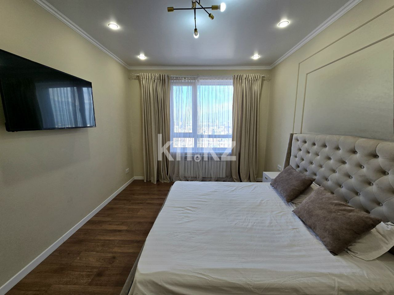 Продажа 3-комнатной квартиры, 111 м², ул. Утепова - Продажа  трехкомнатных квартир в Алматы фото 13 из 25