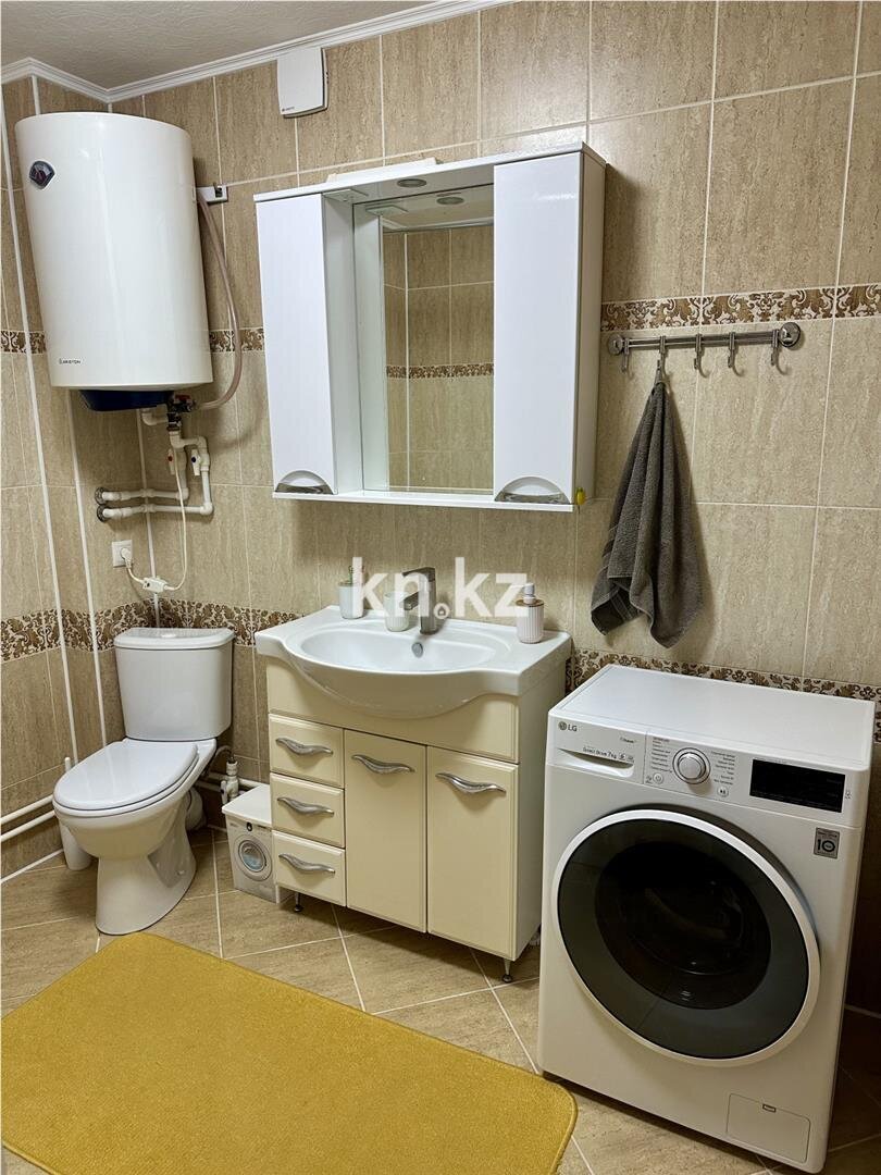 Продажа 3-комнатной квартиры, 62 м² в Караганде - фото 3