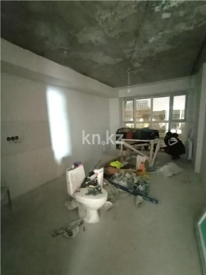 Продажа 3-комнатной квартиры, 65 м², ул. Нажимеденова, дом  34 в Астане