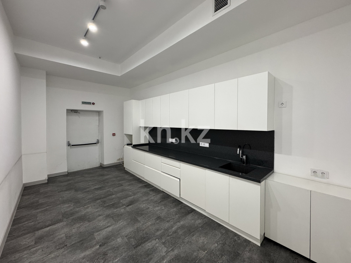 Аренда , Достык, дом  192/2 - Аренда офисных и торговых помещений в Алматы фото 5 из 9