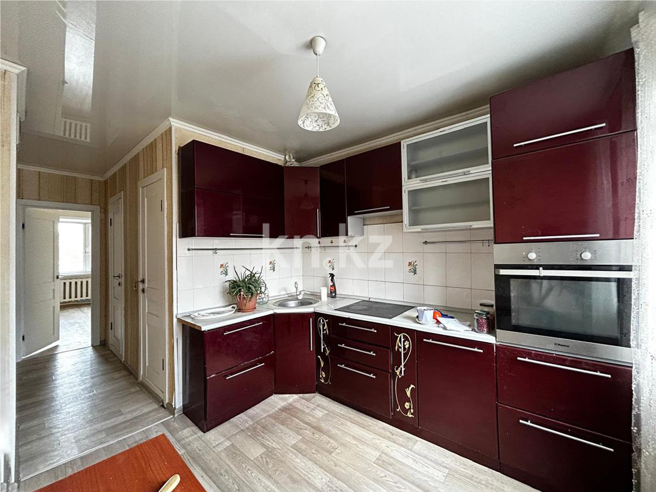 Продажа 3-комнатной квартиры, 65 м², ул. Таттимбета - Продажа квартир в Караганде фото 1 из 14