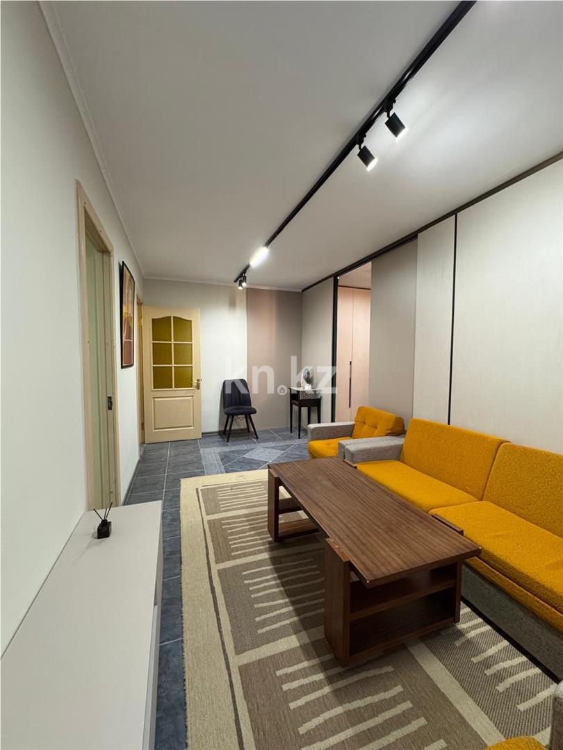 Продажа 2-комнатной квартиры, 41 м², ул. Алиханова - Продажа квартир в Караганде фото 2 из 12