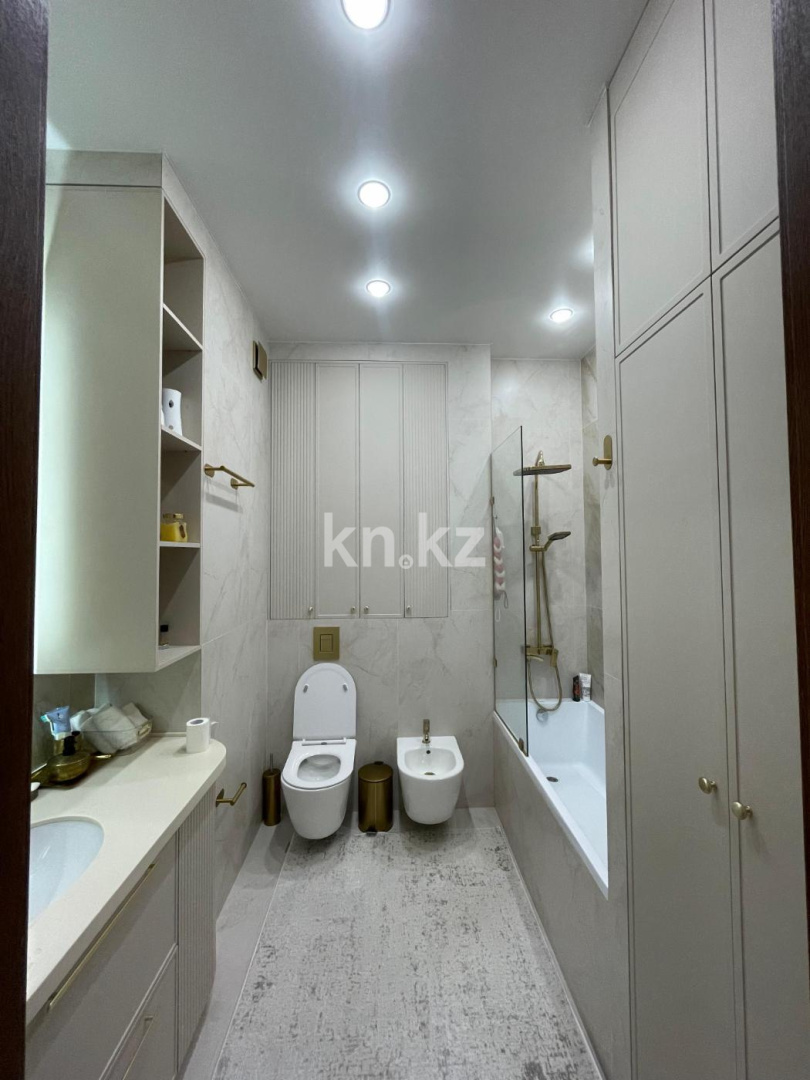 Продажа 4-комнатной квартиры, 125 м² в Астане - фото 10