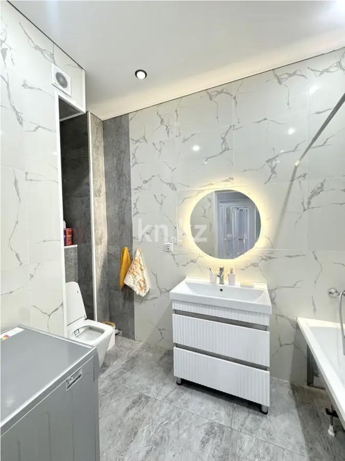 Продажа 1-комнатной квартиры, 42 м², ул. Нажимеденова, дом  13/1 в Астане - фото 6