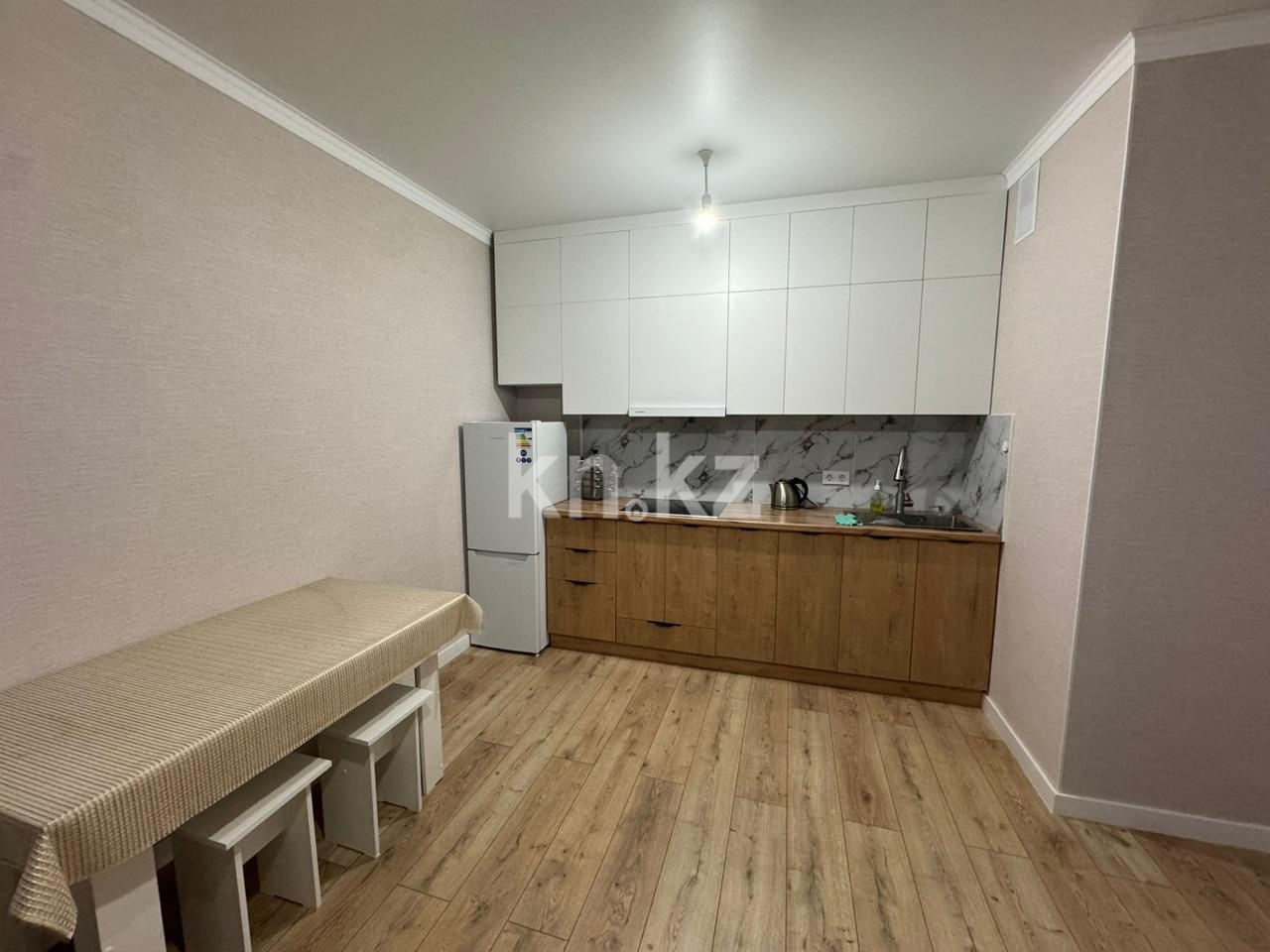 Аренда 1-комнатной квартиры, 38 м² в Астане