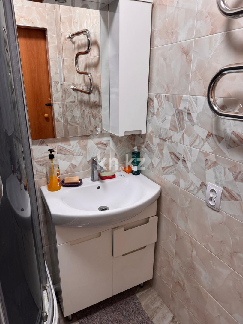 Продажа 2-комнатной квартиры, 68 м² - Продажа квартир в Караганде - страница 30 фото 2 из 13