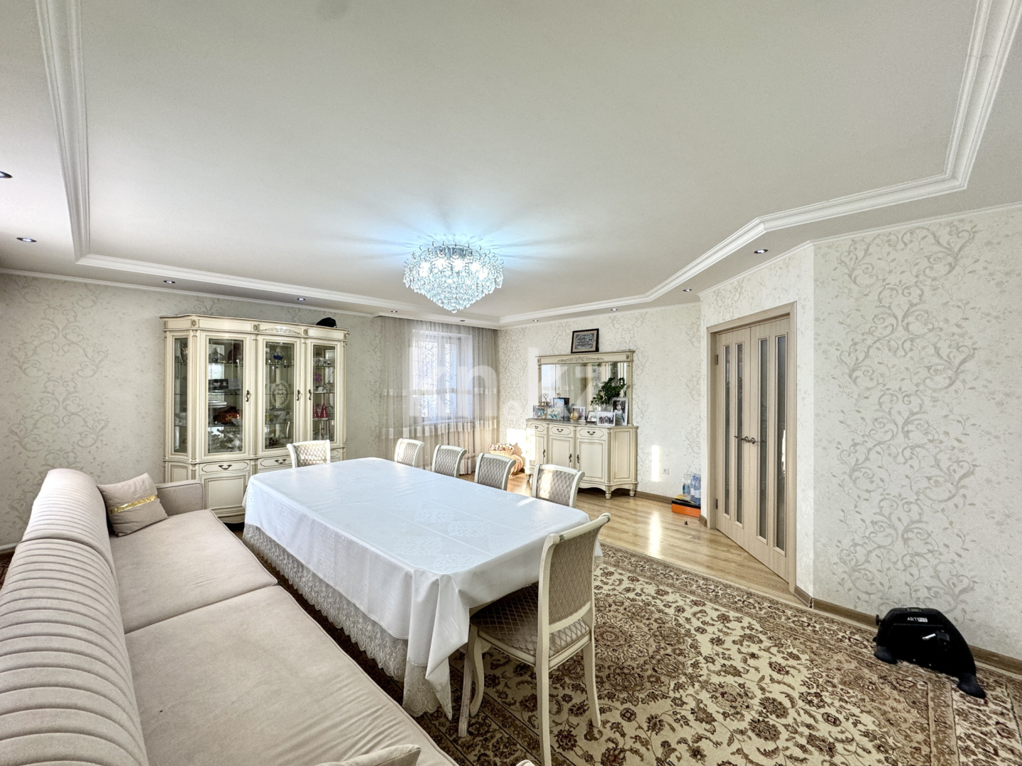 Продажа 7-комнатного дома, 353 м² - Продажа домов, коттеджей в Астане фото 2 из 20