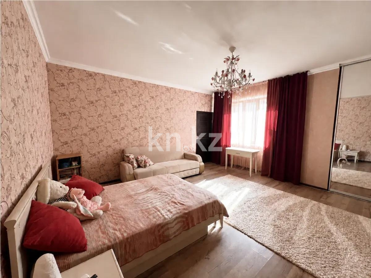 Продажа 4-комнатной квартиры, 180 м² в Астане - фото 3