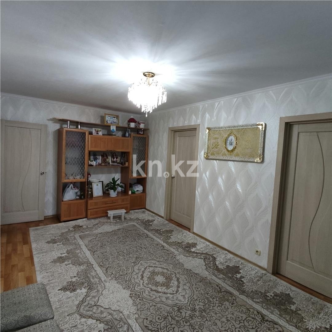 Продажа 4-комнатной квартиры, 62 м² в Караганде - фото 2