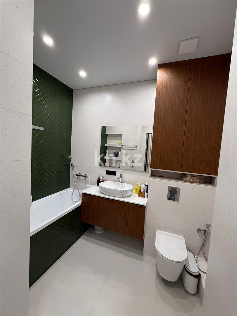 Продажа 2-комнатной квартиры, 65 м², ул. Букетова - Продажа квартир в Караганде фото 8 из 13