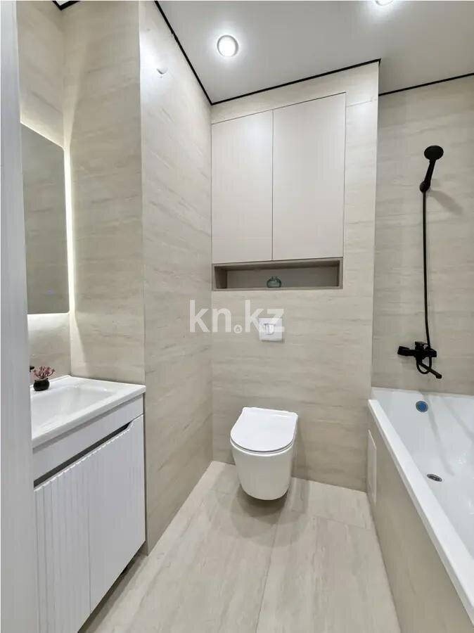 Продажа 2-комнатной квартиры, 62 м² в Алматы - фото 3