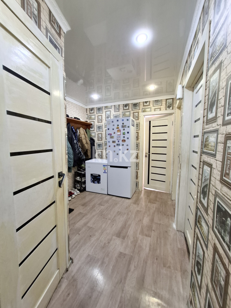 Продажа 3-комнатной квартиры, 62.5 м², 18мкр, дом  9 - Продажа квартир в Караганде фото 10 из 16