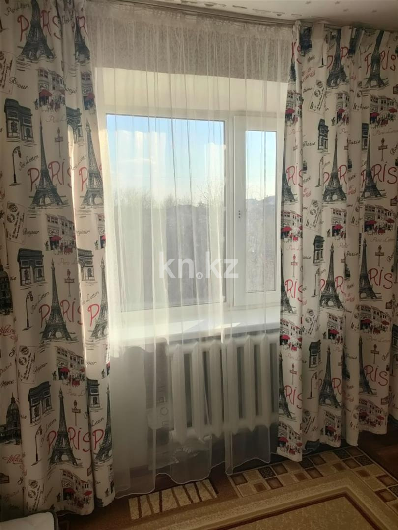 Продажа 4-комнатной квартиры, 59 м², ул. Маметовой - Продажа  четырехкомнатных квартир в Караганде фото 1 из 12