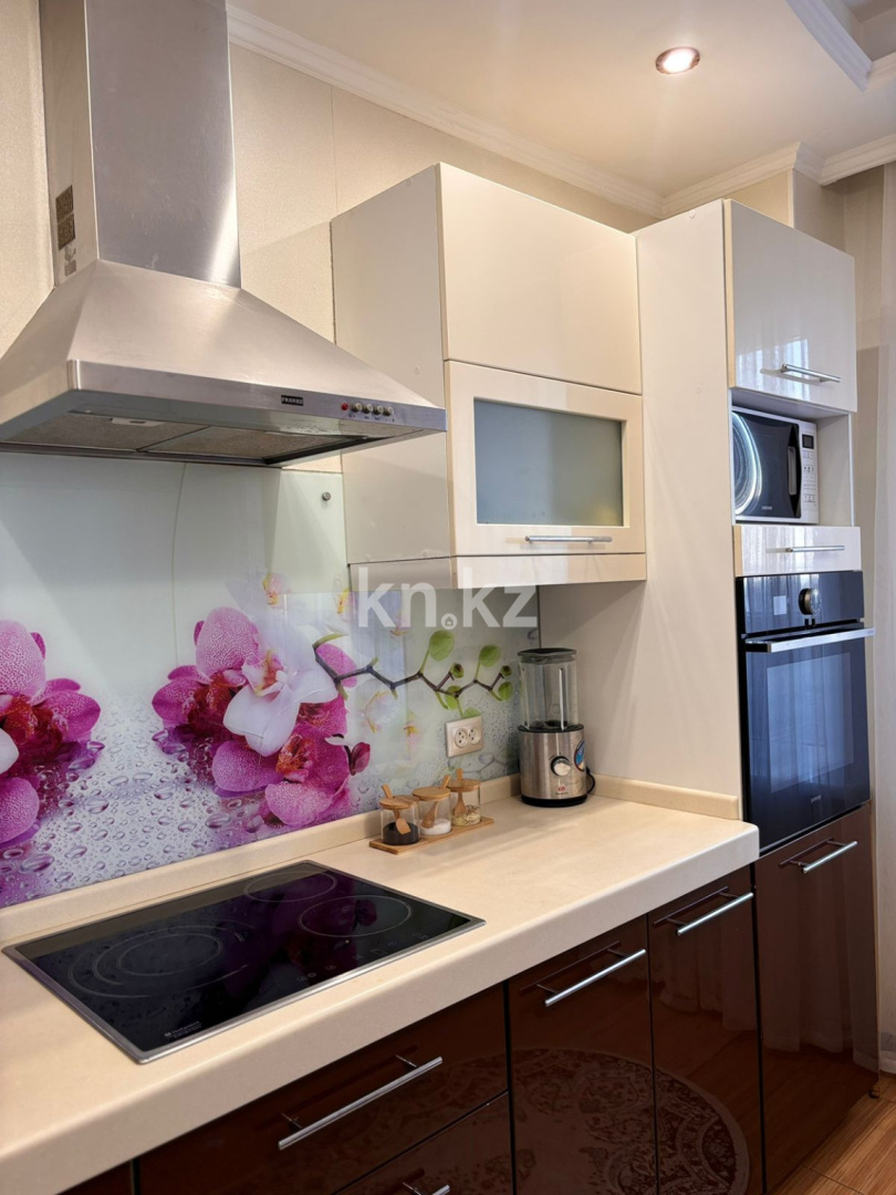 Продажа 3-комнатной квартиры, 90 м², пр. Шахтеров, дом  60 - Продажа  трехкомнатных квартир в новостройках Караганды фото 4 из 9