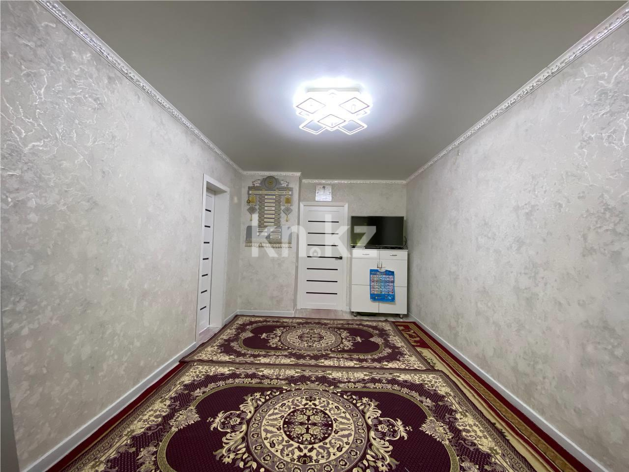 Продажа 3-комнатной квартиры, 49 м² - Продажа трехкомнатных квартир в кирпичном доме в Темиртау фото 2 из 14