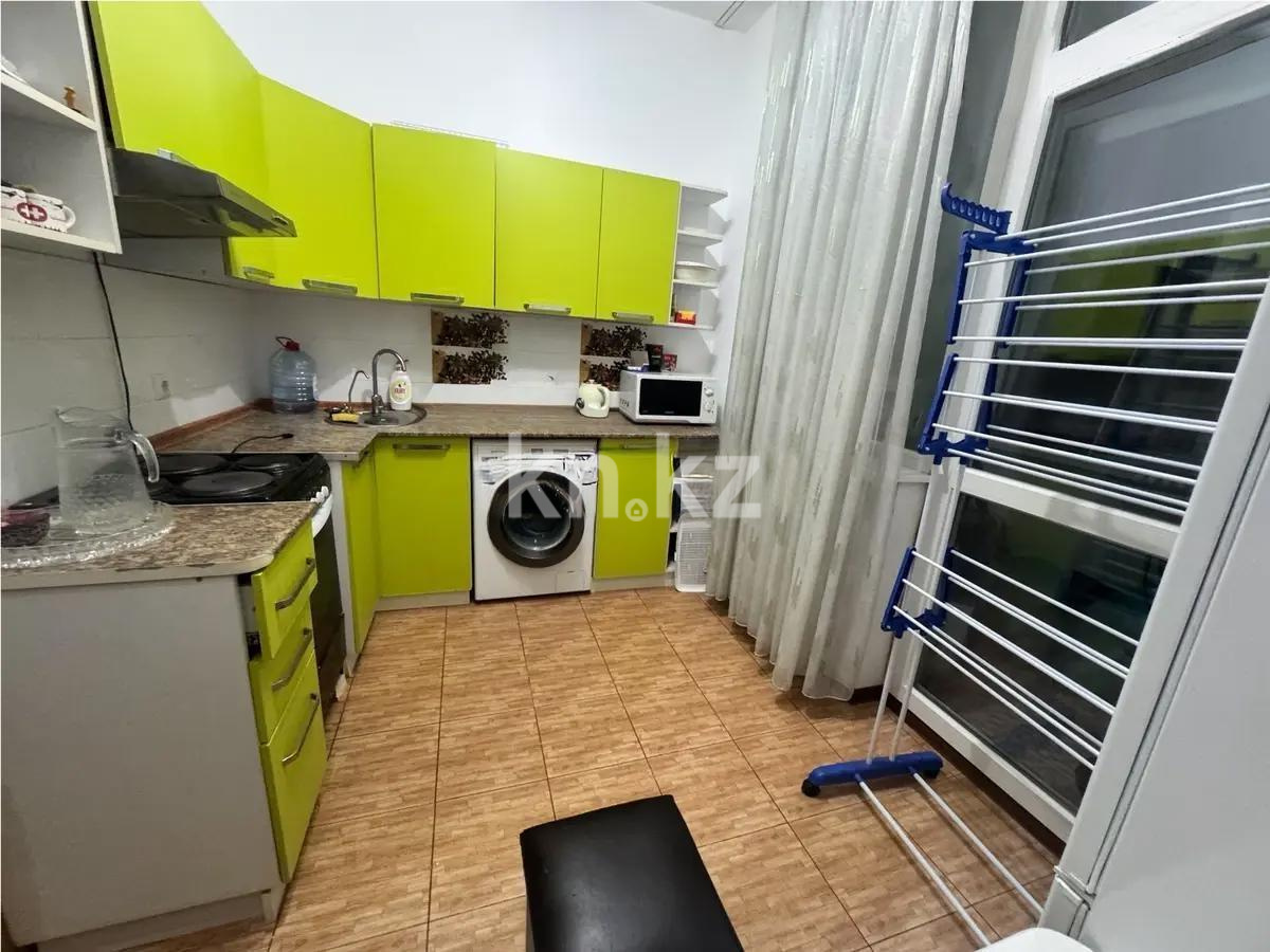 Продажа 1-комнатной квартиры, 37 м², пр. Кабанбай батыра, дом  58б/1 - Продажа квартир в Астане без посредников фото 2 из 4