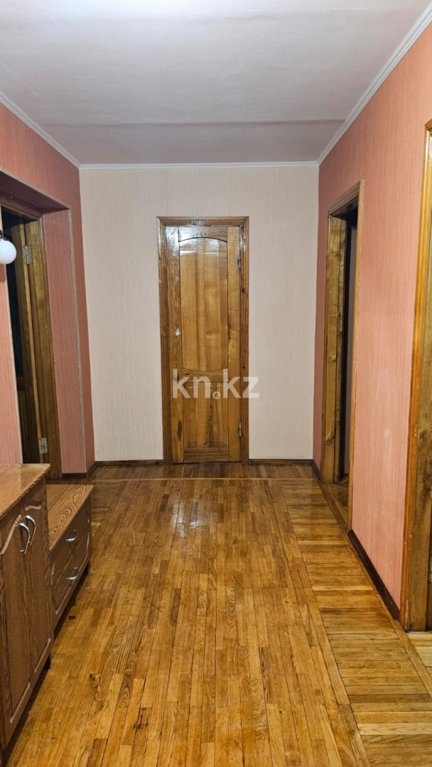 Аренда 4-комнатной квартиры посуточно, 110 м², пр. Момышулы, дом  54/1 - Аренда жилой и коммерческой недвижимости в Темиртау фото 37 из 40