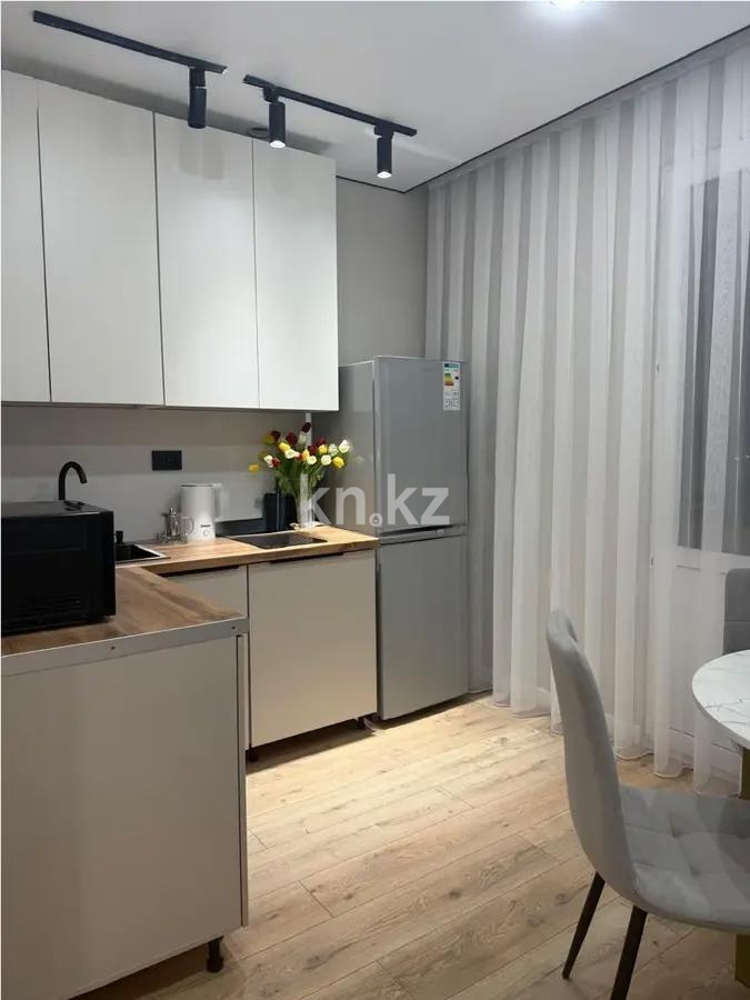Продажа 1-комнатной квартиры, 35 м², ул. Толе би, дом  24 в Астане - фото 2