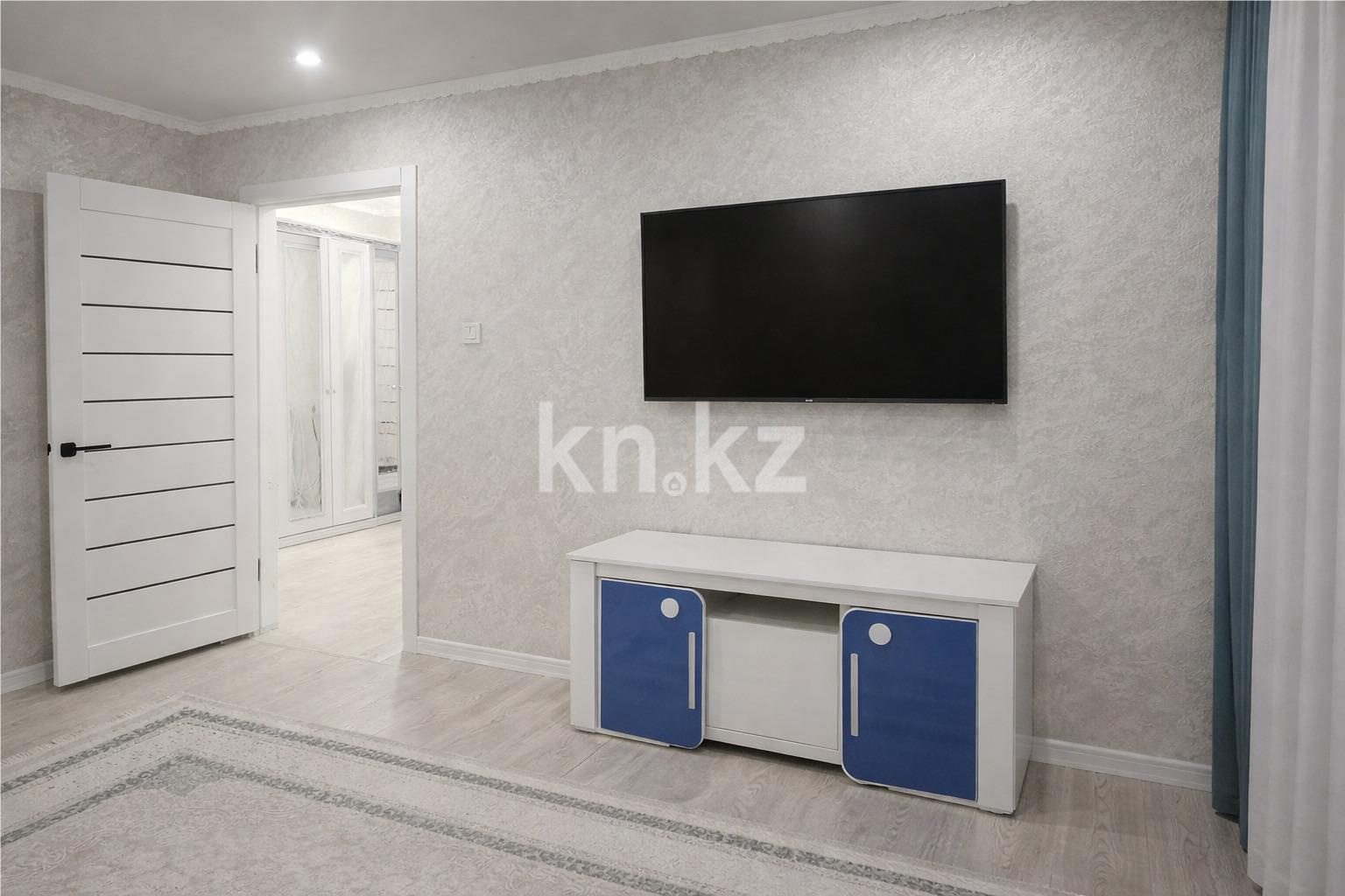 Продажа 4-комнатной квартиры, 78 м² в Караганде