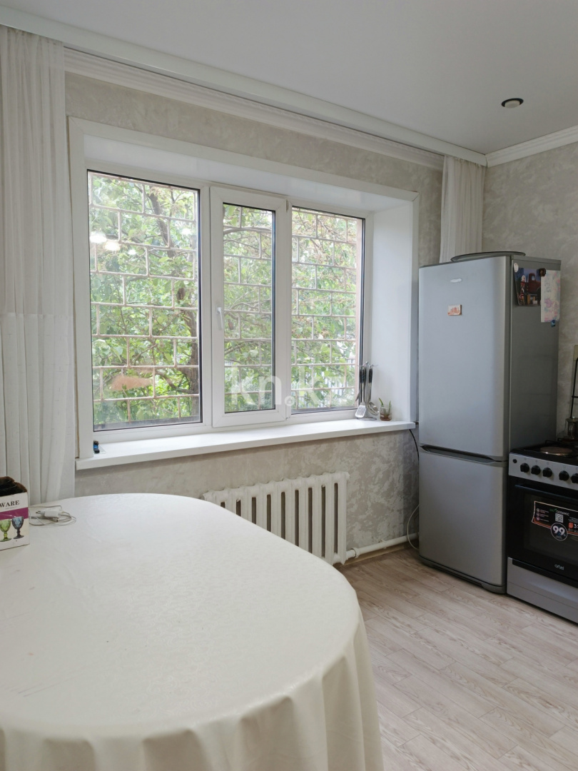 Аренда 5-комнатного дома, 257.2 м² в Караганде - фото 2