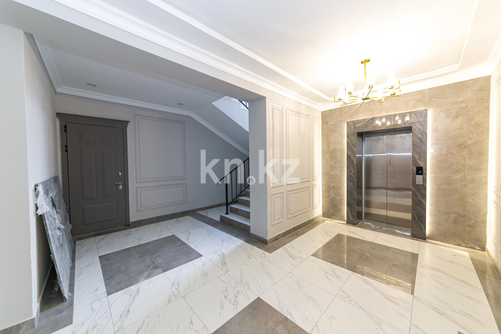 Продажа 3-комнатной квартиры, 106.8 м², ул. Ахмедьярова, дом  3 в Астане - фото 16