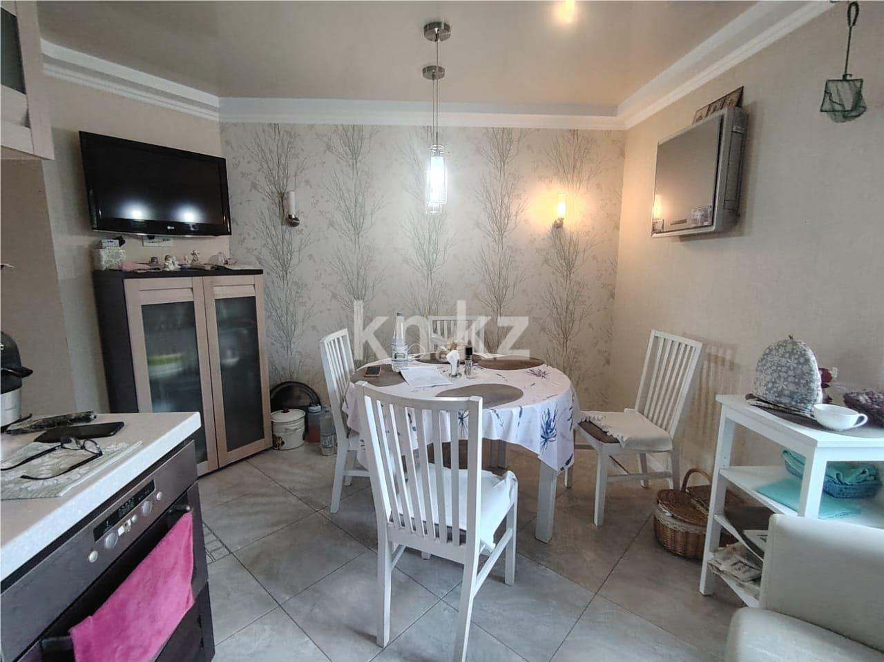 Продажа 3-комнатной квартиры, 84 м², ул. Абая, дом  31 в Темиртау - фото 16