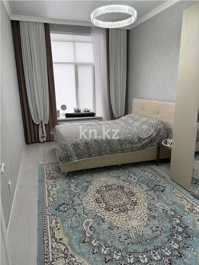 Продажа 2-комнатной квартиры, 67 м², ул. Дюсембекова, дом  83/2 в Караганде - фото 2