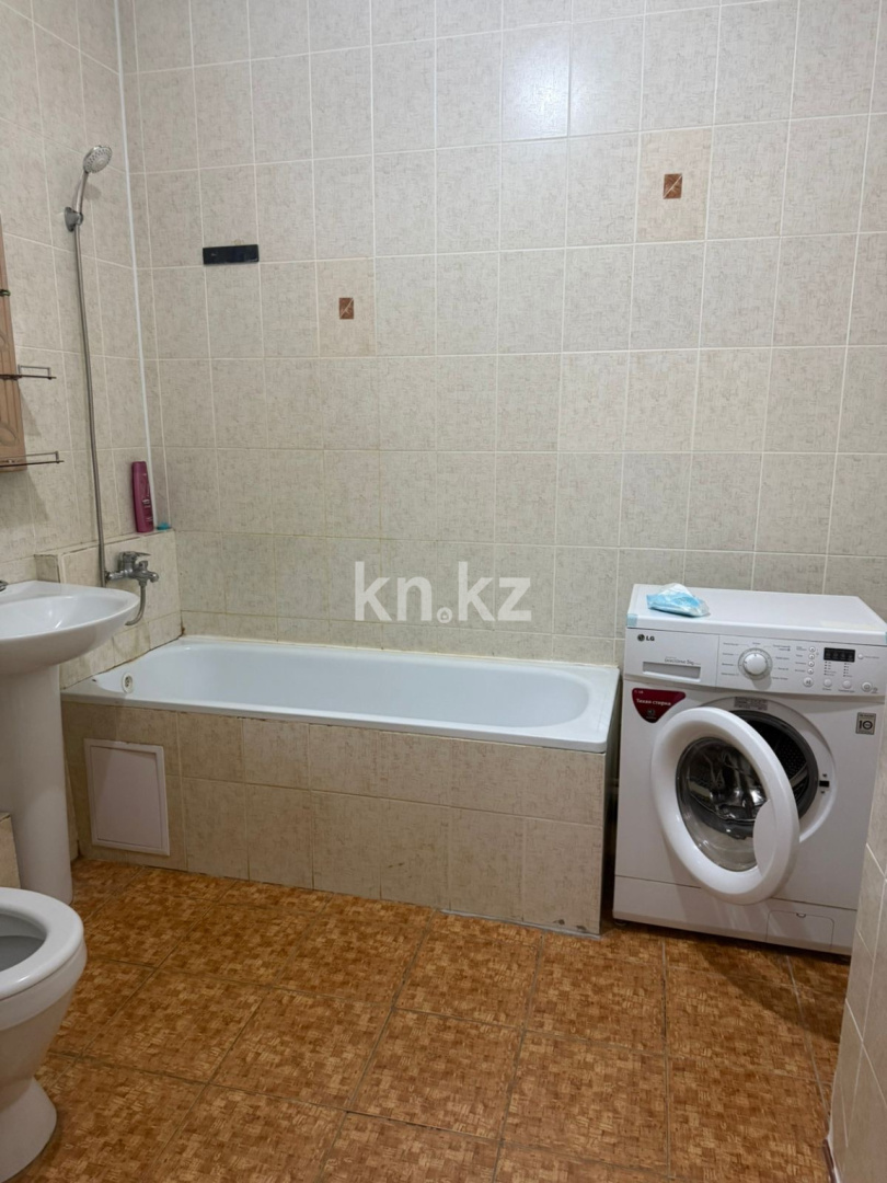 Аренда 1-комнатной квартиры, 50 м², ул. Сауран, дом  3/1 - Аренда квартиры помесячно в Астане фото 11 из 11