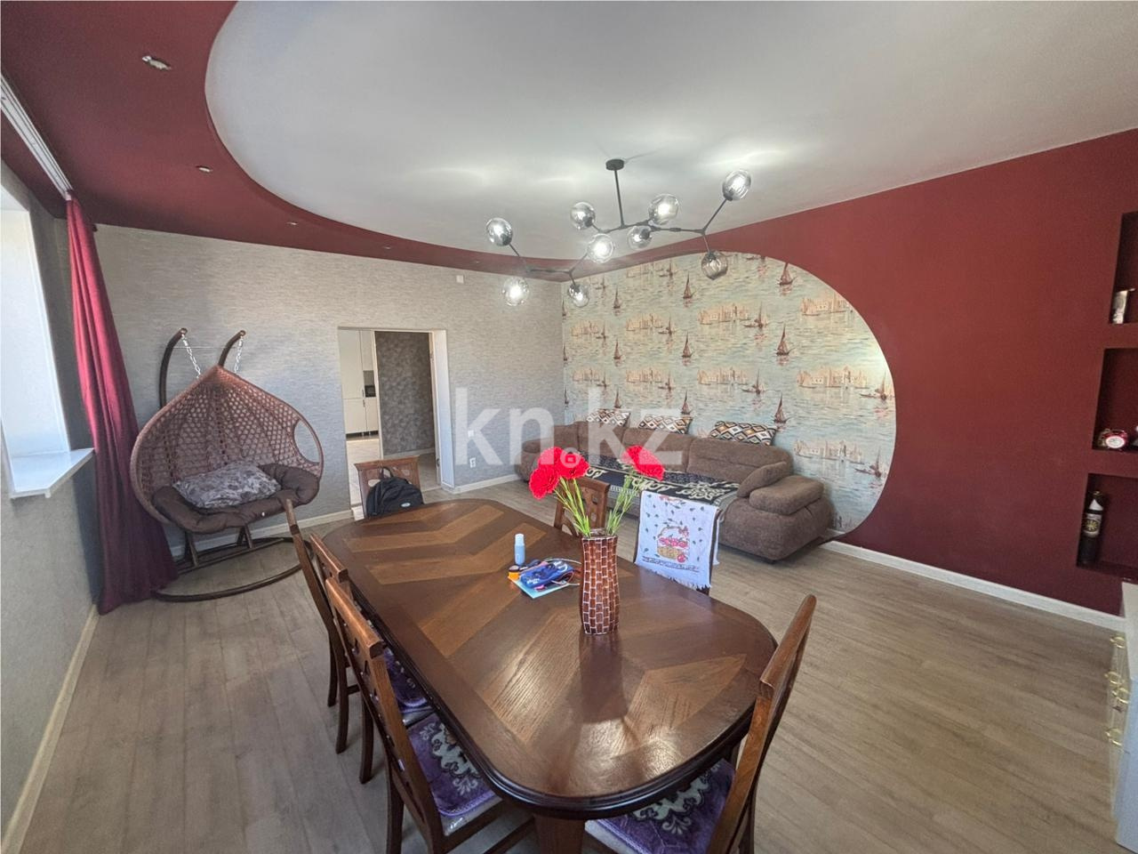 Продажа 6-комнатного дома, 298 м² - Продажа домов, коттеджей в Караганде - страница 4 фото 3 из 13
