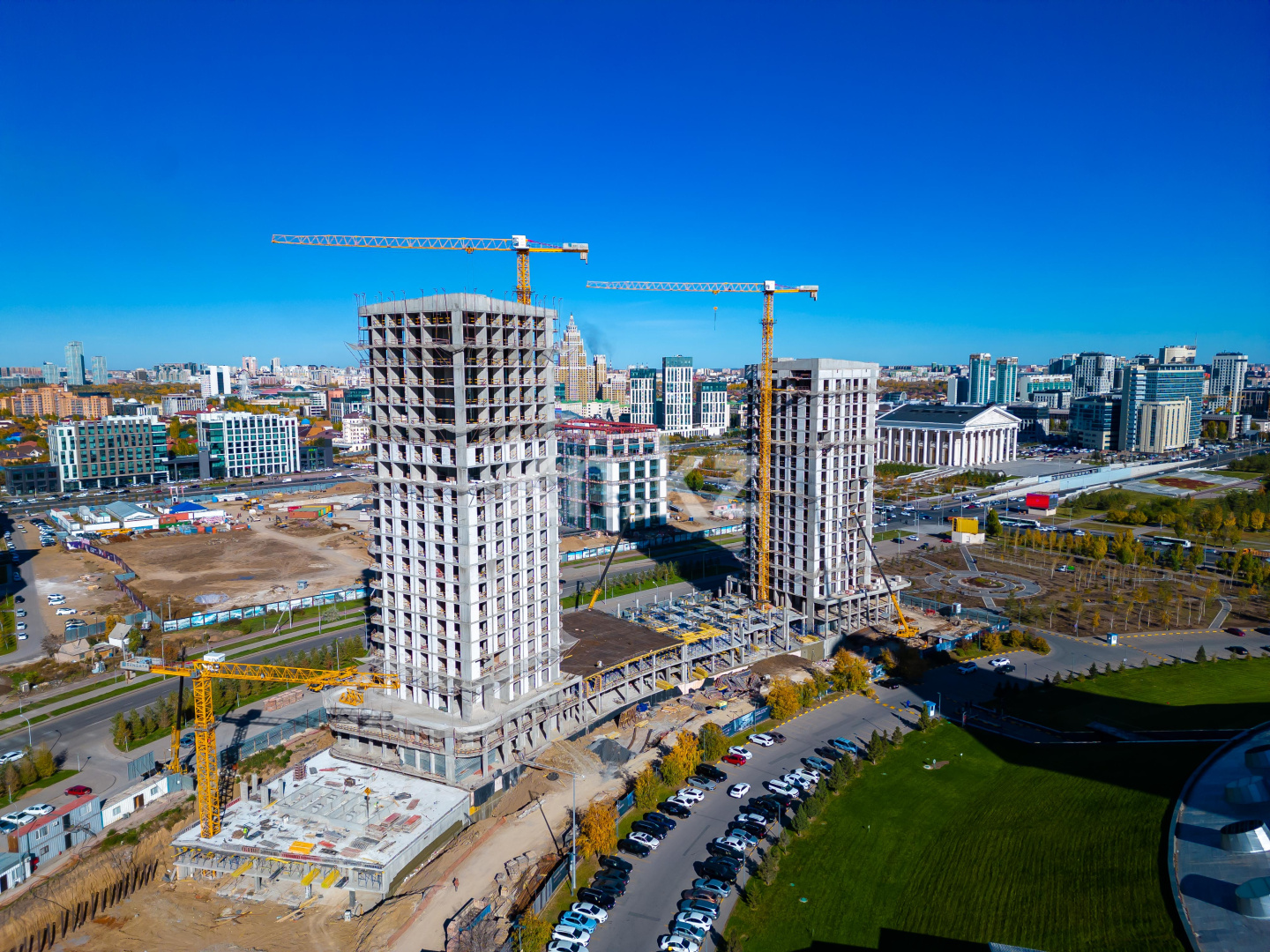 Продажа 3-комнатной квартиры, 100 м², пр. Туран, дом  37/2 стр в Астане - фото 3